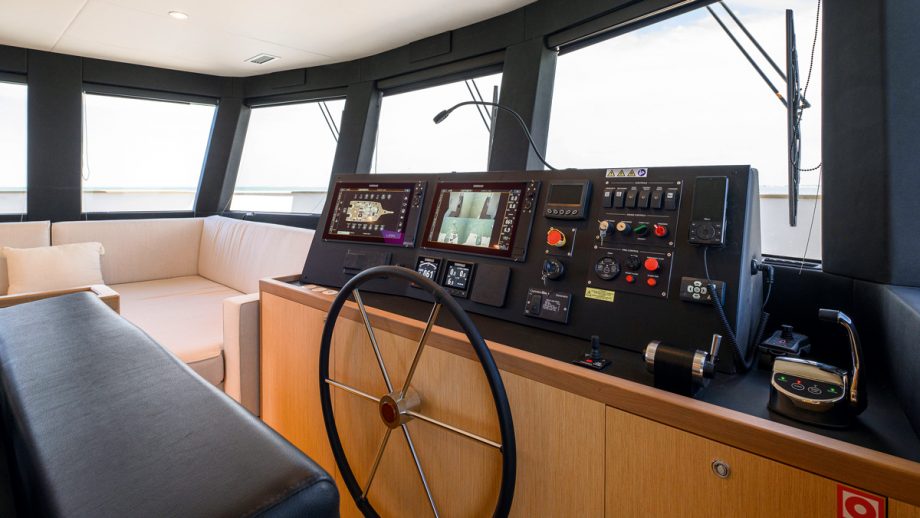 MBY277.test_Leen72.LEEN72_helm