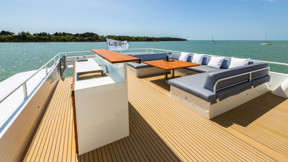 MBY277.test_Leen72.LEEN_72_flybridge_6_