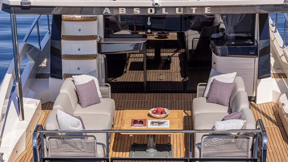 absolute-56-fly-review-MBY279.test_Absolute56_fly.ABSOLUTE_56_FLY_LIFESTYLE_198