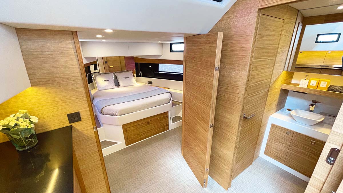 De Antonio D50 Coupe review: All the boat you could ever need?