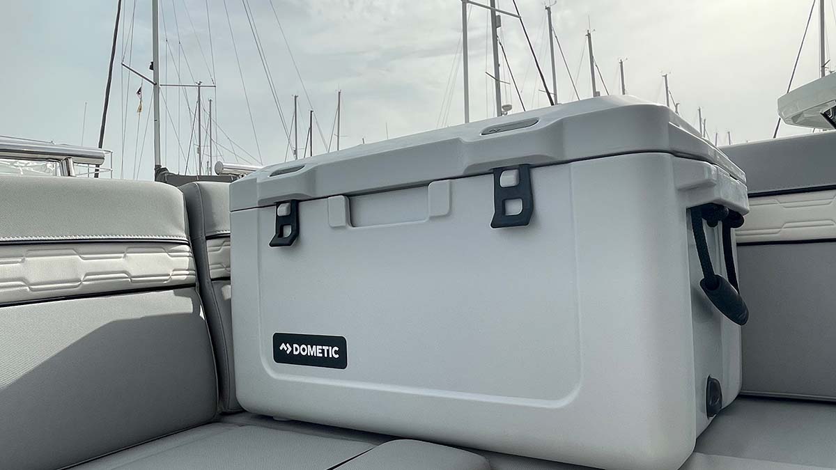 Best boat coolers 13 top options from tote coolers to deck coolers