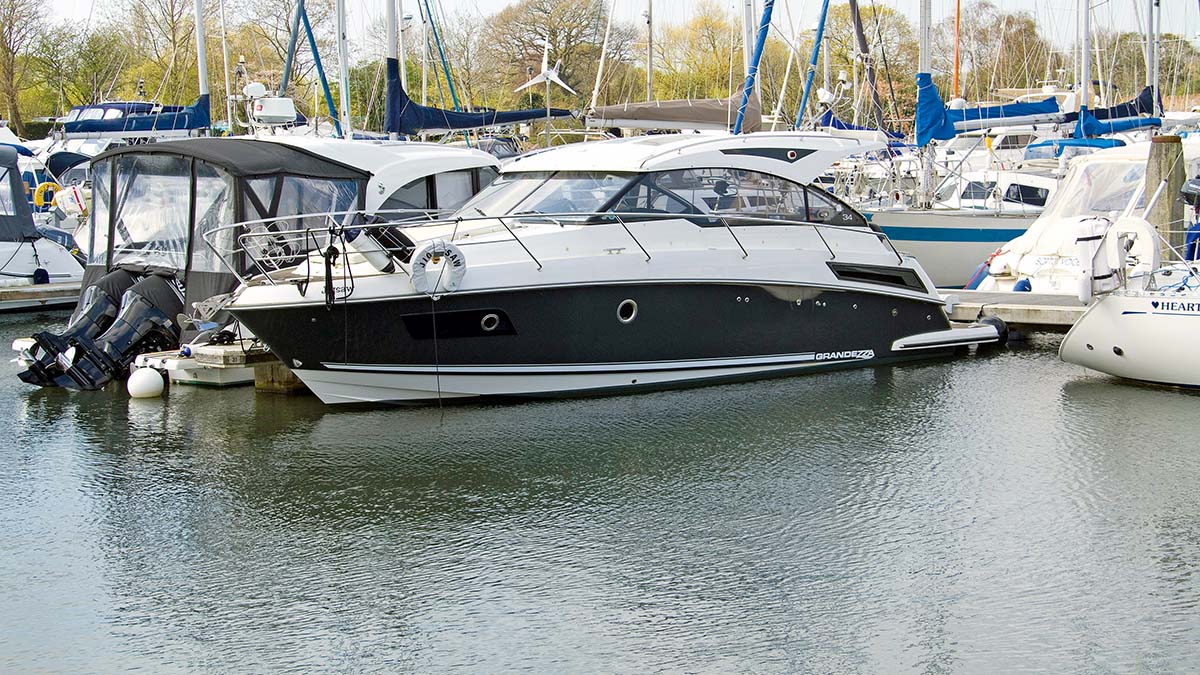 Grandezza 34 used boat: Finnish design makes you look like a better skipper - Vimarsana News