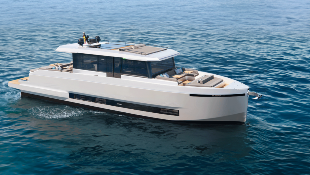 The De Antonio D60 as a render on water