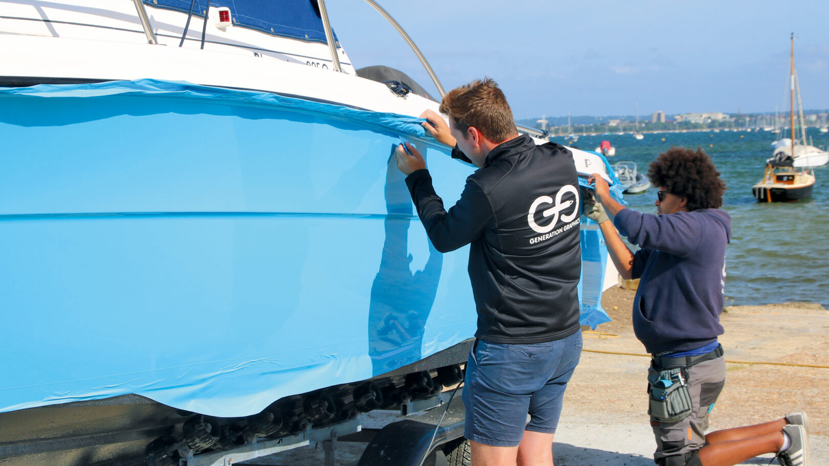 Boat vinyl wrap: How to make your boat look like new again