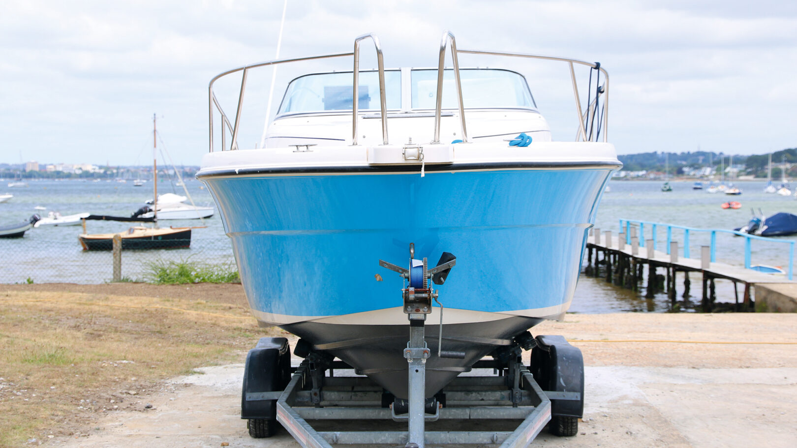 Boat vinyl wrap: How to make your boat look like new again