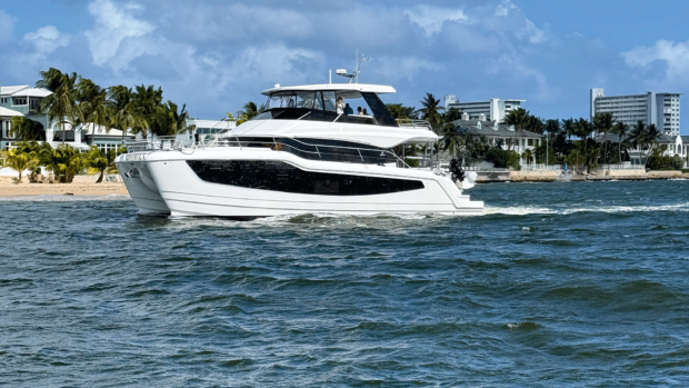 The Aquila 50 Yacht
