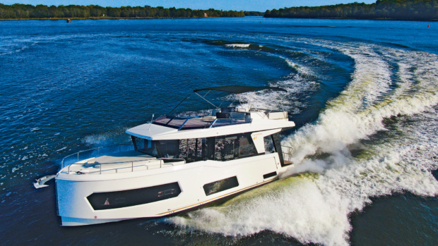 Cobra Campione 41 Fly