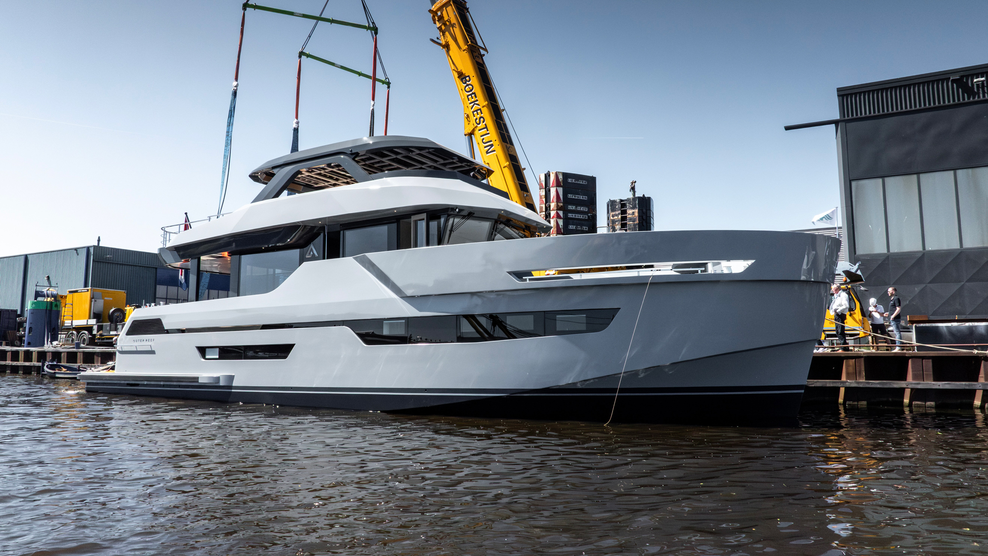 Outer Reef 780 Adventure: The ultimate long-range explorer