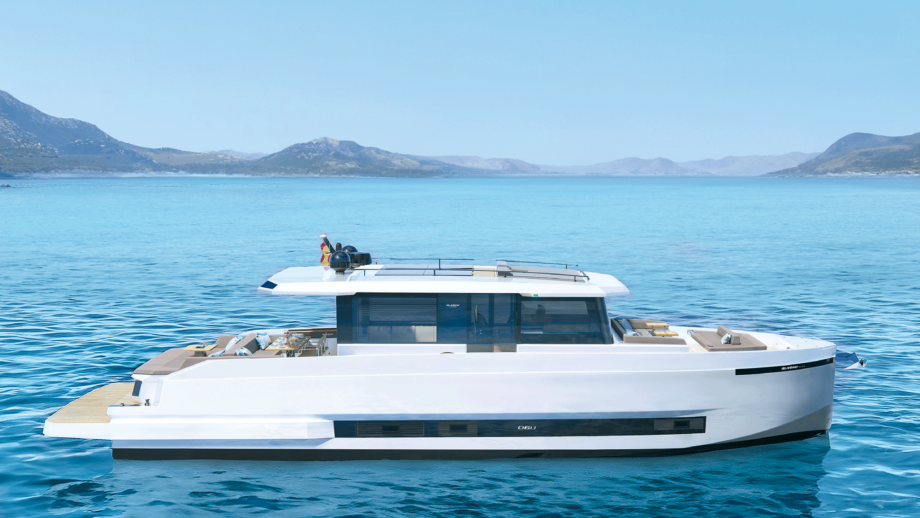 De Antonio D60 render on the water