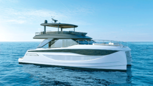 New boats at Cannes Yachting Festival: Prestige M7