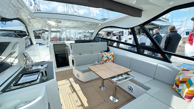 The absence of side decks means a big beamy cockpit