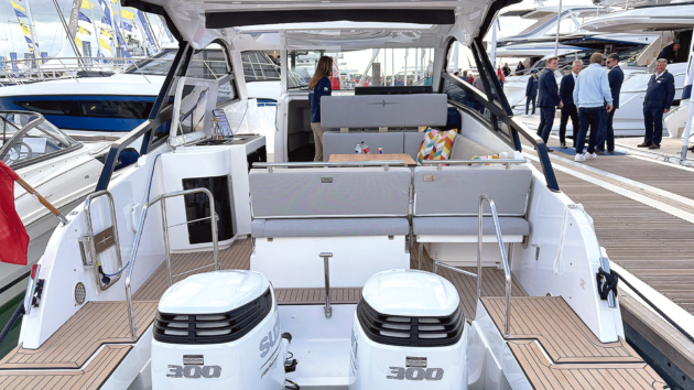 The wraparound platforms have been usefully upgraded 