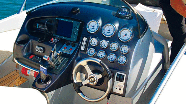 With up to 1,100hp on tap and input from Italian designer, Fabio Buzzi, the XS2000 was a race boat in disguise