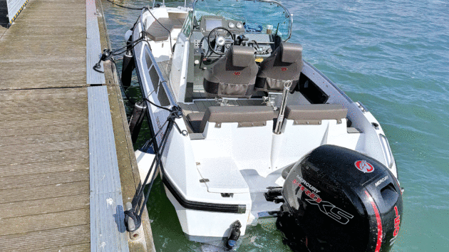 Berthed in East Cowes for a wander around town