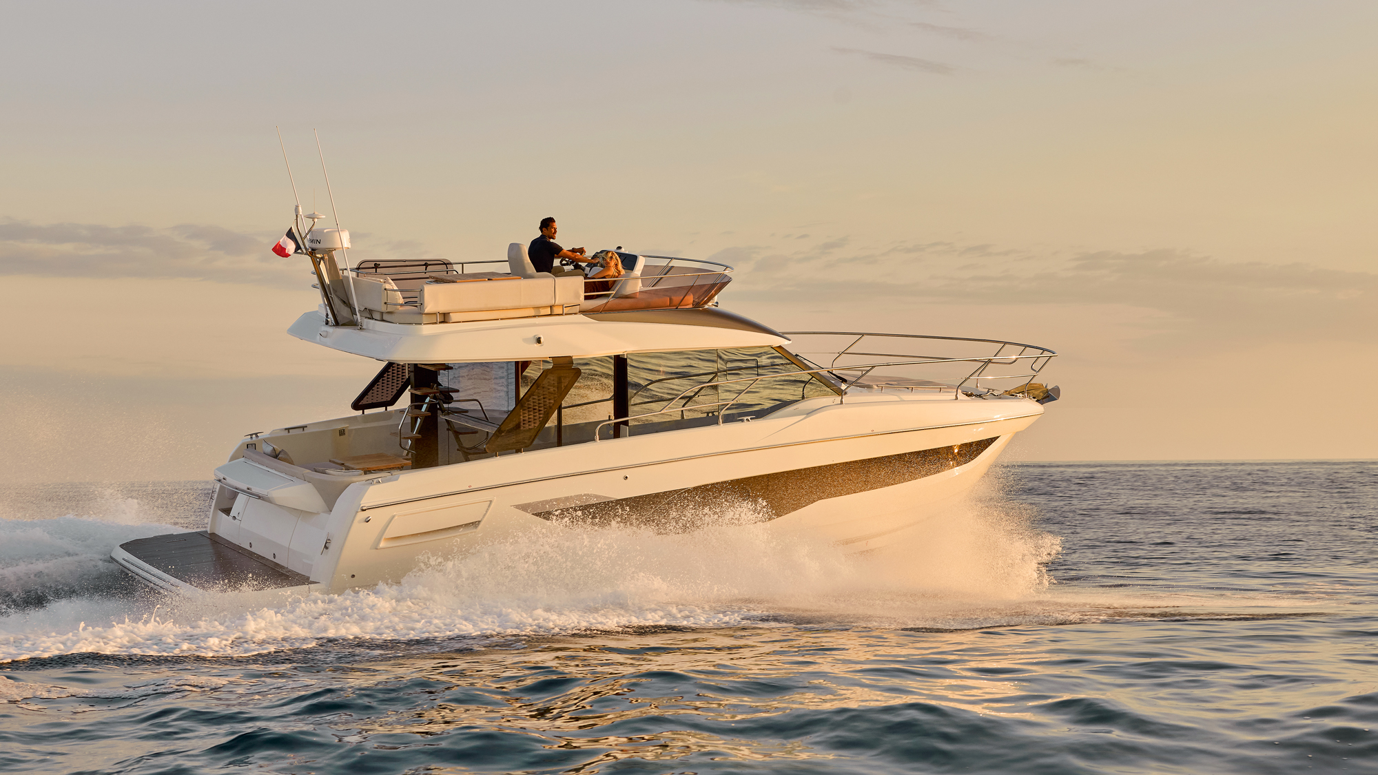 Prestige F4.3 review: Impressively priced dynamic family flybridge