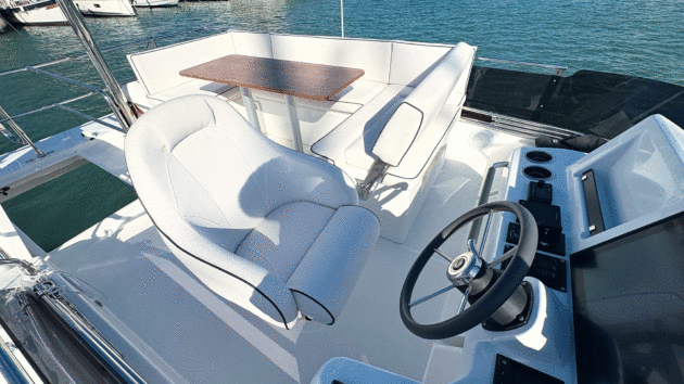 In the absence of a wet bar option, there’s a power point so you can use a grill or a raclette