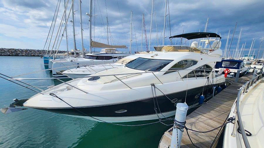 Sunseeker Manhattan 52 used boat review: Still outshines the rest