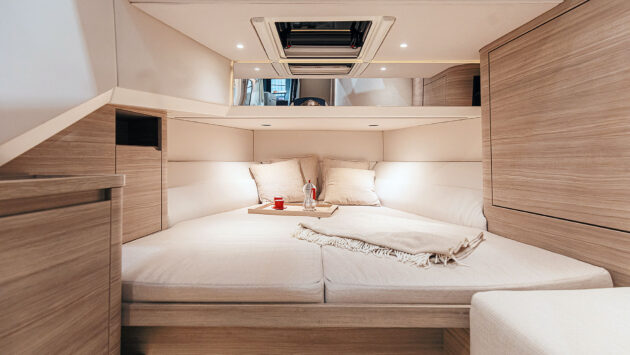 The bow cabin comes with a proper separate bathroom