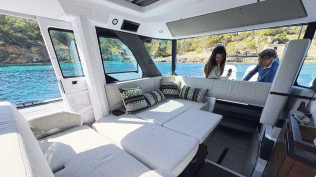 the dinette still converting into a third double berth