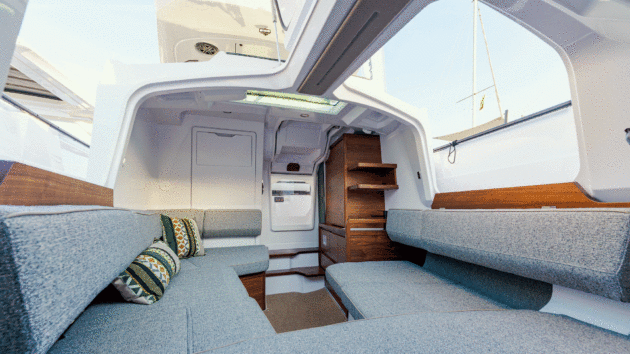 Front cabin