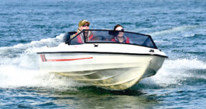 World’s Coolest Boats: Fletcher 140 Arrowflyte - Powerboat for the people