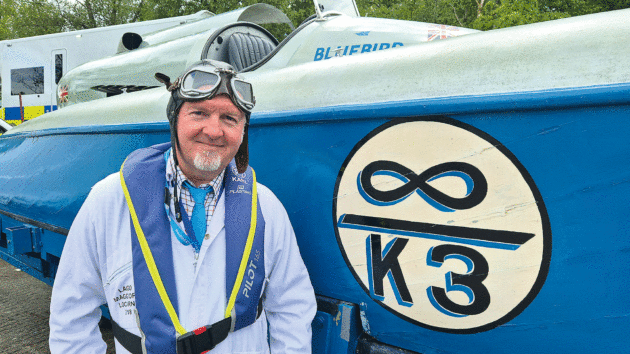 Karl Foulkes-Harbard next to Sir Malcom Campbell’s propeller driven Blue Bird K3