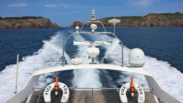 Running the gauntlet between Sark and Brecqhou