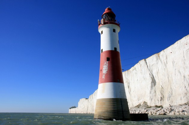 Beachy_Head_Lighthouse