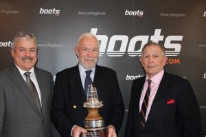 YJA Awards_Ian Atkins (President boats.com), Sir Robin Knox-Johnson (Winner Yachtsman of the Year), Bob Fisher (Chairman, YJA)