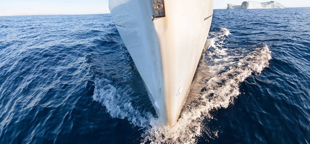 Sailing The Arctic Race