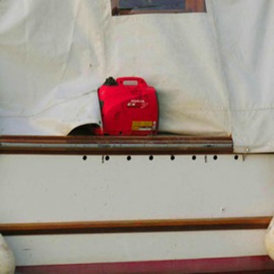Generator on Cruiser under cover