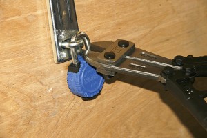 Squire Rustproof Lock ATL4S_Much effort was needed with the bolt croppers