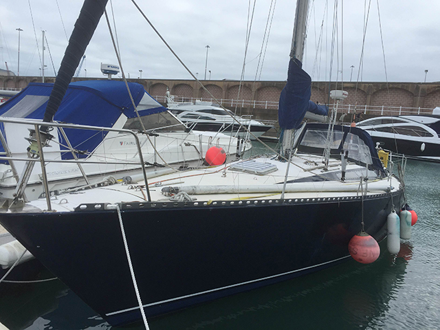 Contango, the yacht that is being sold to raise money for building shelters in Calais