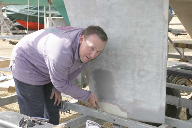 James repairs the keel