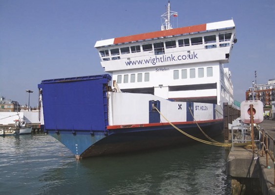The roll-off passenger ferry St Helen