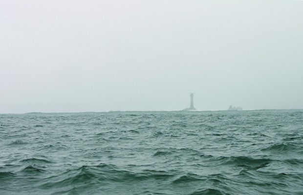 You need to tuck in close to Longships lighthouse to get the benefit of the inshore eddy off Land’s End