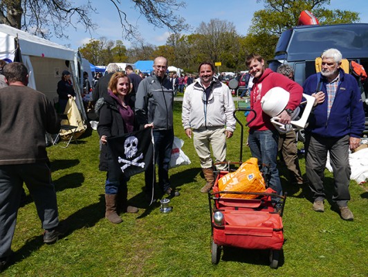 Visitors laden with bargains at Beaulieu Boatjumble 2016