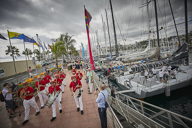Banda Canarias played to crews as they left the dock ©James Mitchell/WCC