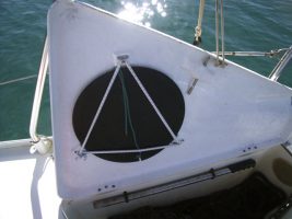 Clever anchor ball storage