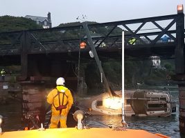 Crew assess the scene. Credit: RNLI/Jamie Tyrrell