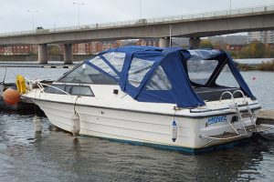 The motor cruiser Vasquez