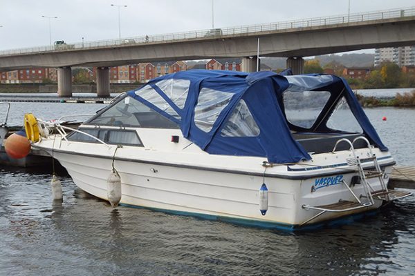 The motor cruiser Vasquez