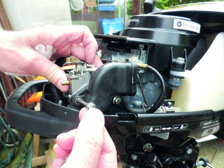 How to clean an outboard motor carburettor stepbystep Practical