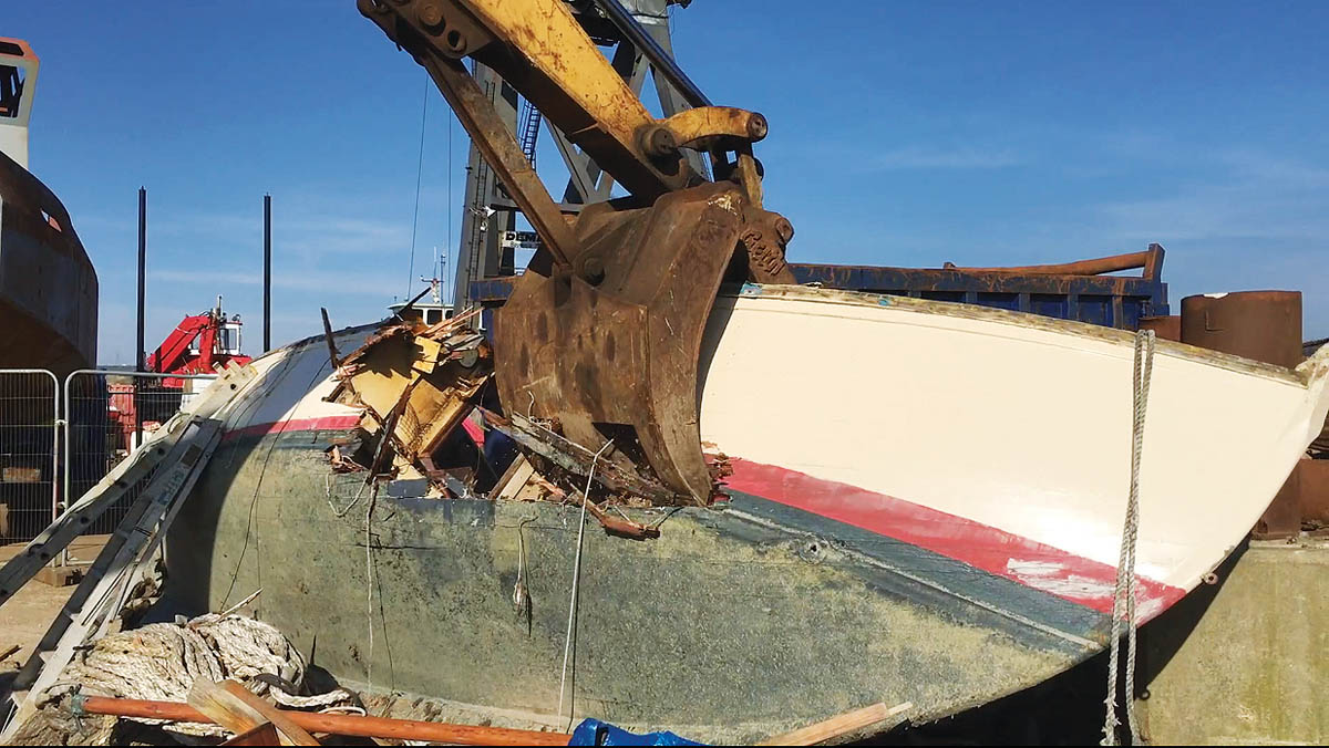 What happens to boats too old to save? The truth about fibreglass boat