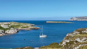 Discoverer of Sleat at anchor at Rispond Bay, Loch Eriboll. Credit: Charmian Entwistle