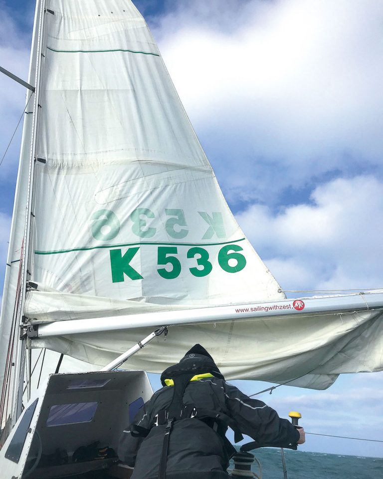 9 expert sailing techniques to help you sail better, faster and safer