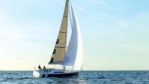 DUFOUR YACHTS 2021 - DUFOUR 32