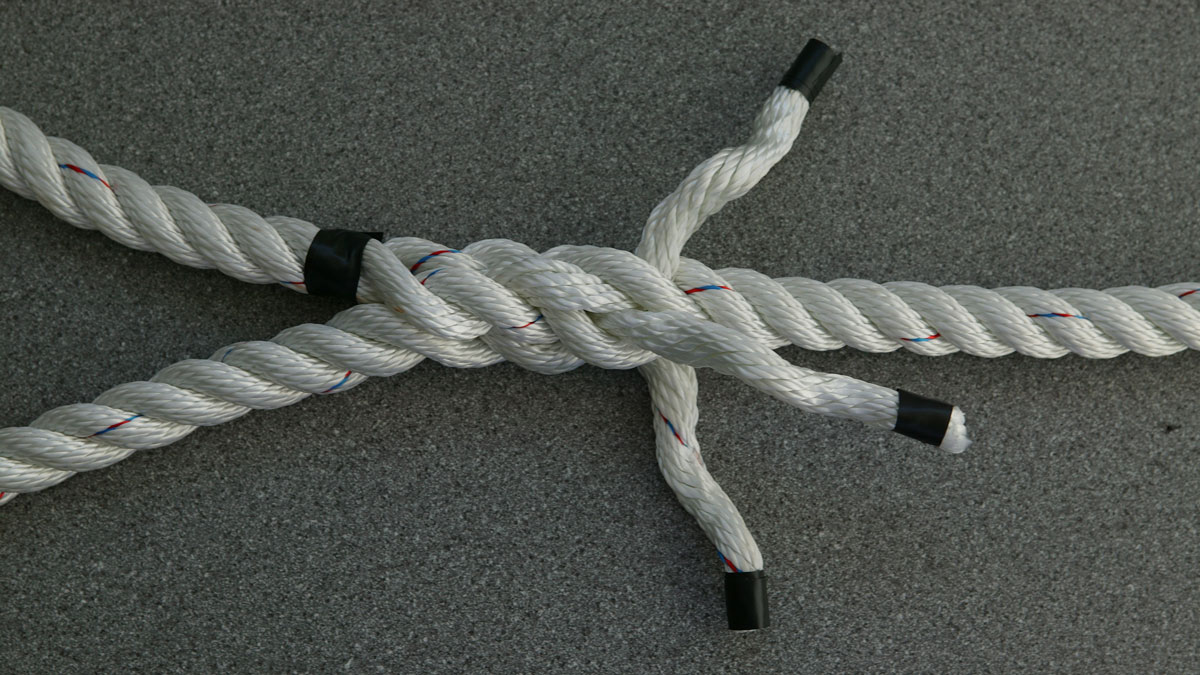 a three strand splice