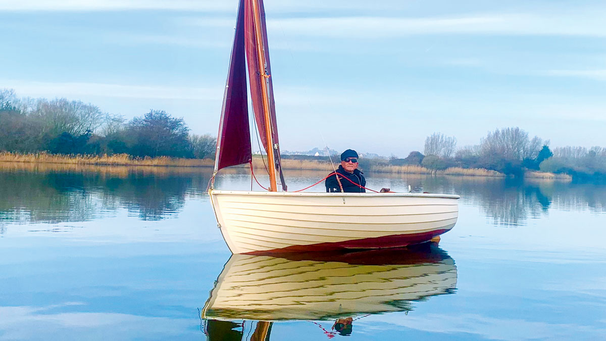 The Tideway 10 leaving no wake on a cold morning in February