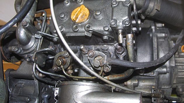 Marine boat engine leaks